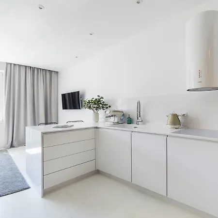 Bau Harmony Luksus 5 Minut Do Plazy * سوبوت